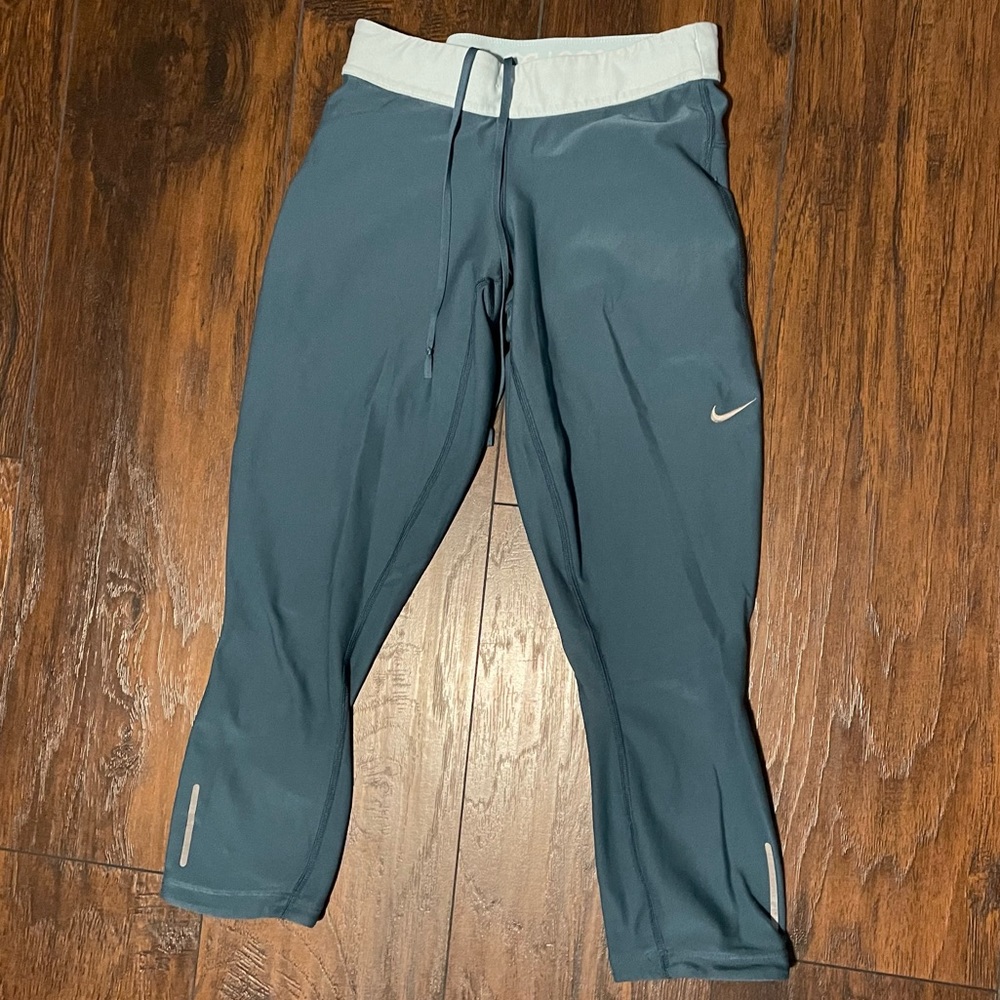 Nike Dri-Fit Capri Tights